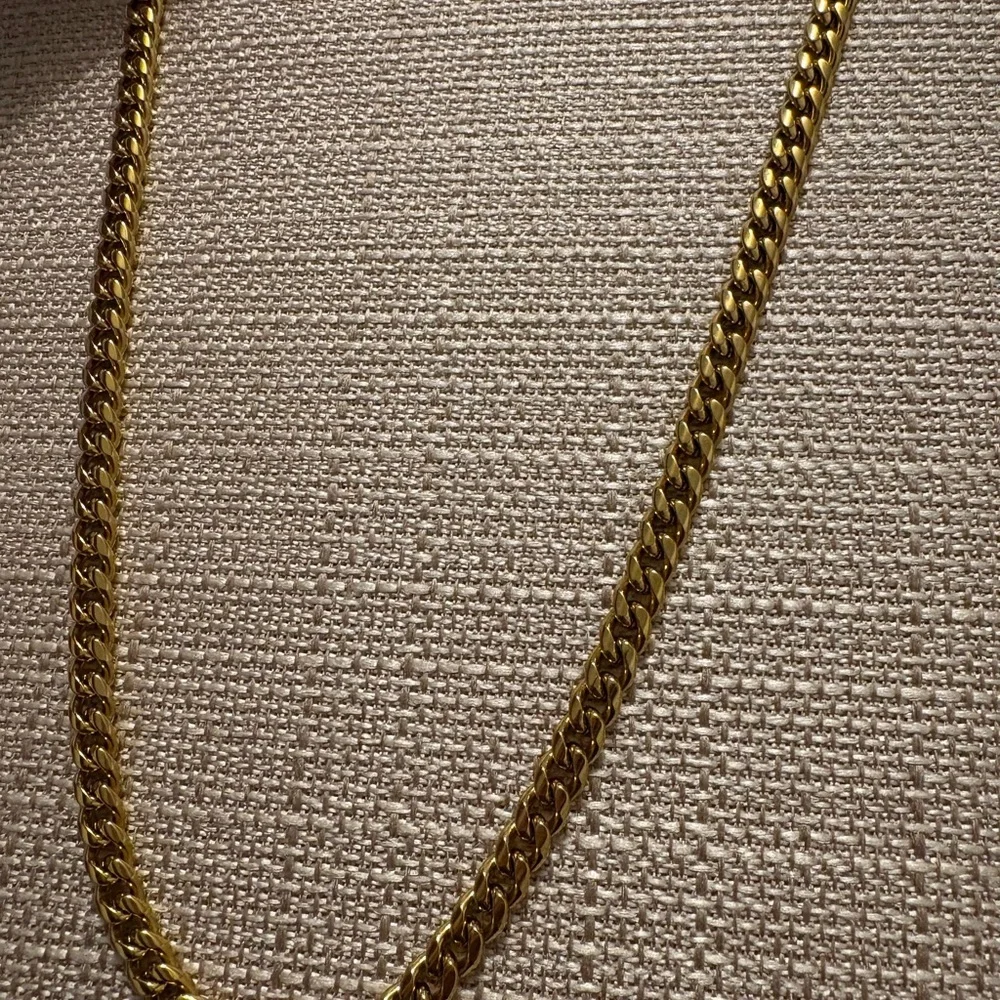 KRKC& CO Gold Chain Necklace men’s 26”